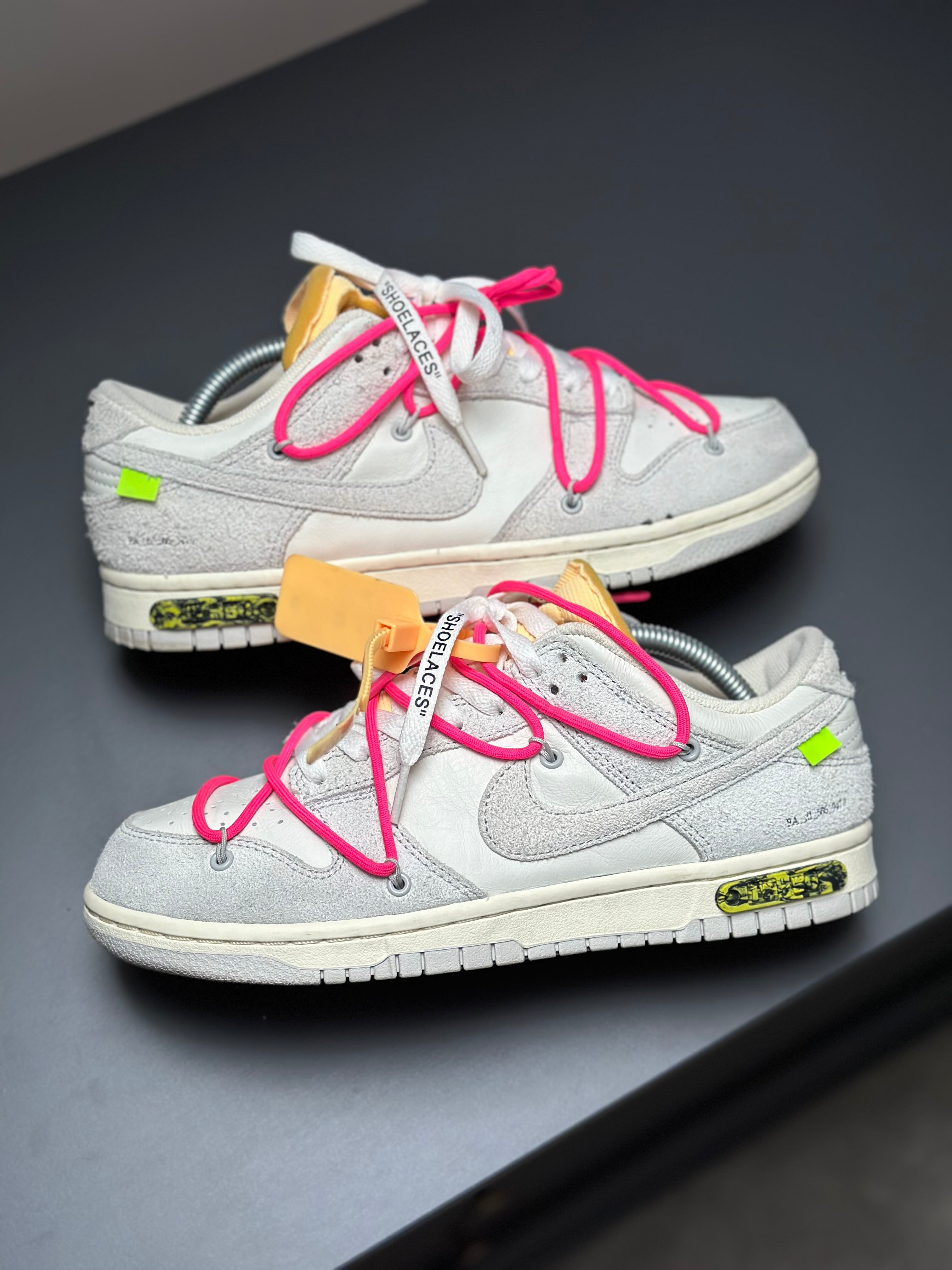 Dunk Low x Off-White ‘Lot 17’