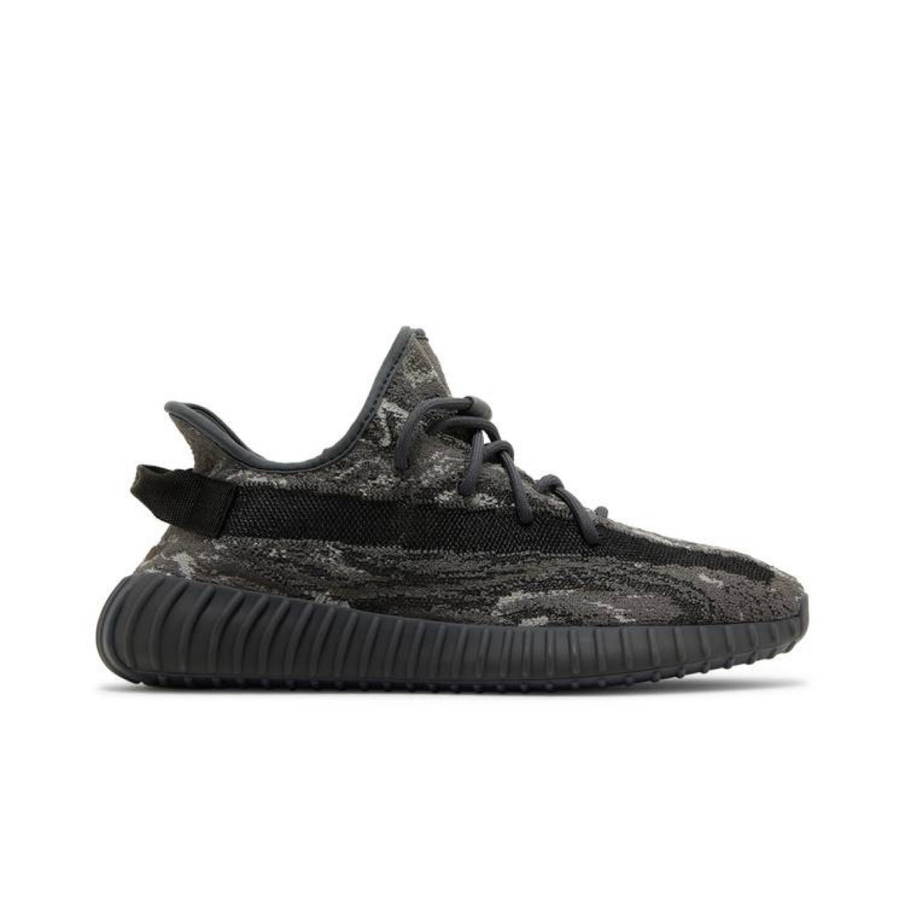 Yeezy best sale salt size