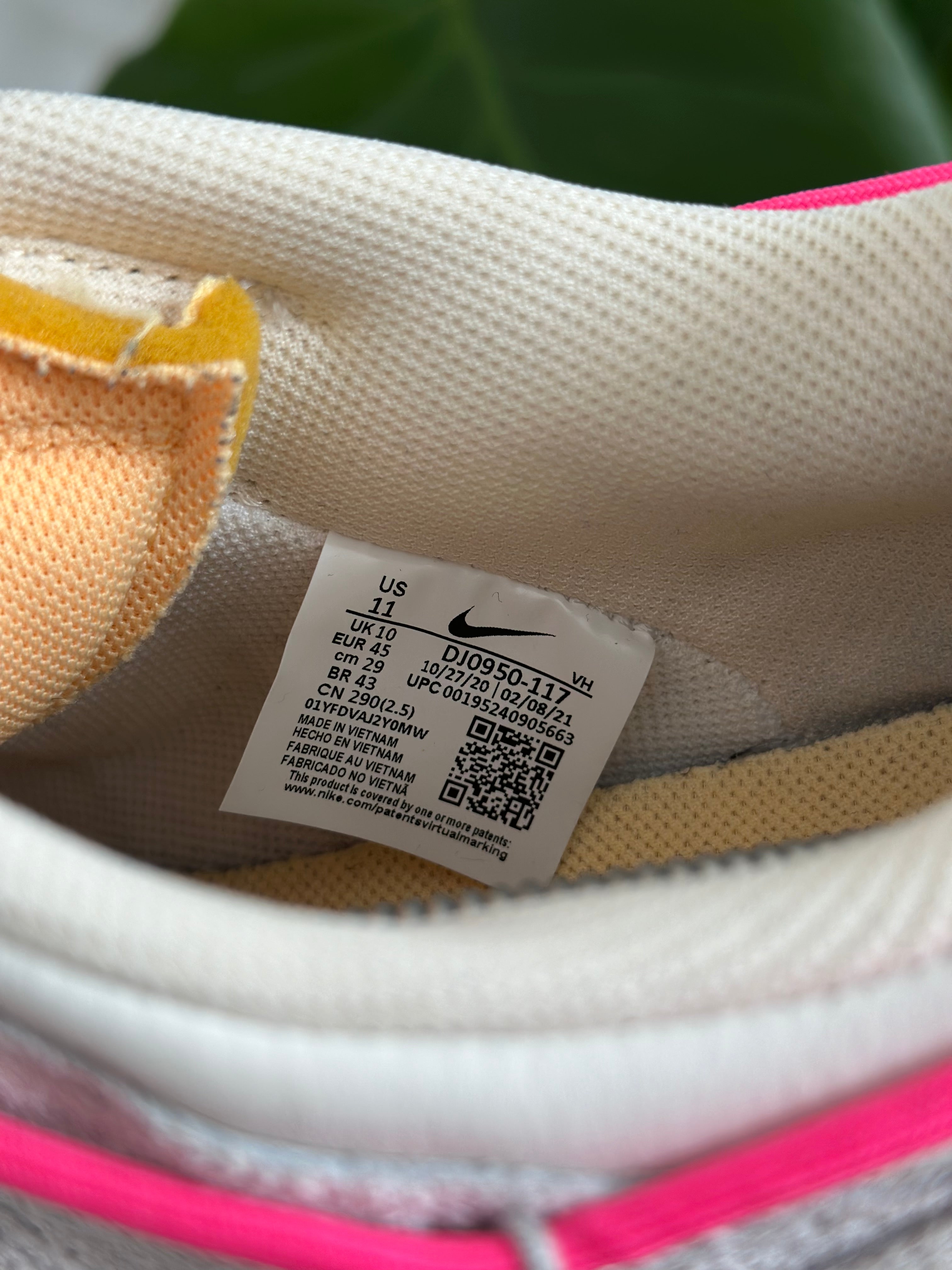 Dunk Low x Off-White ‘Lot 17’ (Pre-Loved) UK 10