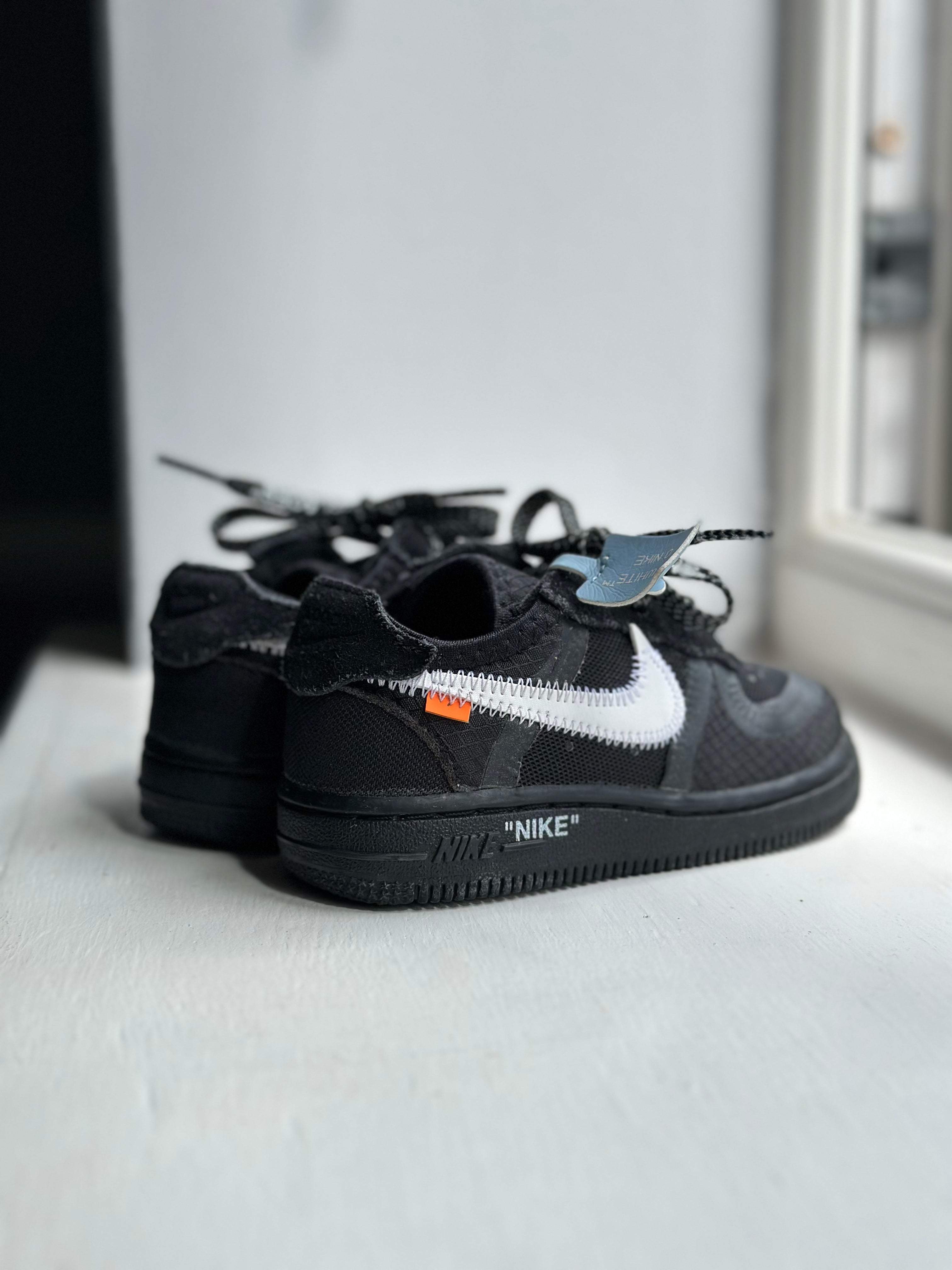 Air Force 1 Low x Off-White, The 10 ‘Black' TD (Pre-Loved)